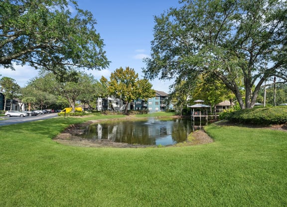 Community Pond and Landscape at Fountains Lee Vista Apartments in Orlando, FL.