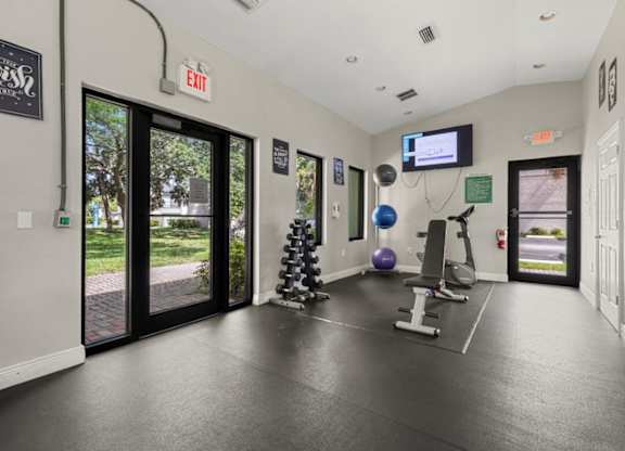 Fitness center at Oasis at Bayside Apartments in Largo, FL