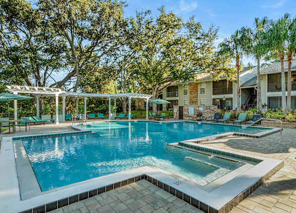 Swimming pool at Grand Pavilion Apartments in Tampa, FL