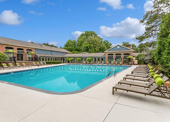 Resort-style swimming pool
