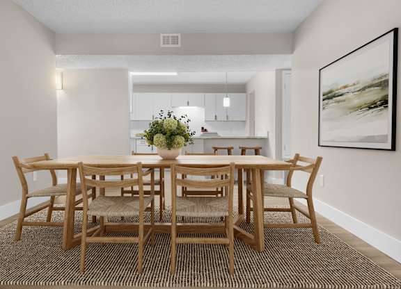 Dining Space at Riverchase Landing, Alabama