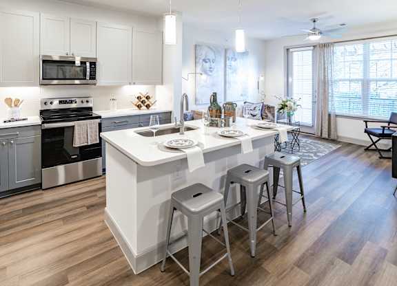 Eat-In Kitchen at Alys Crossing Apartments, Cypress