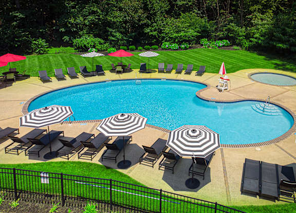 Pool View at Atlantic Pointe Apartments, New Jersey