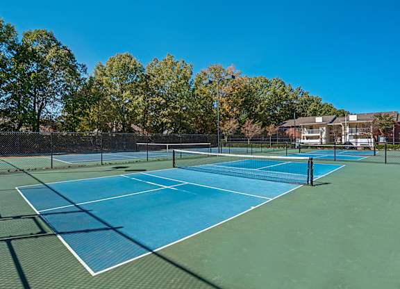 Tennis Court at Arbors at Natchez Trace Apartments, Mississippi, 39157