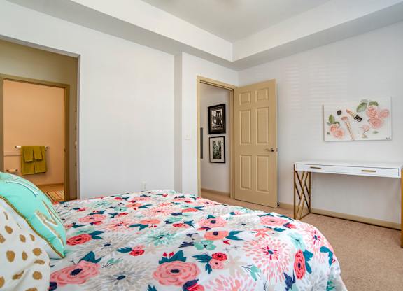 Bedroom at Broadstreet at EastChase Apartments, Alabama