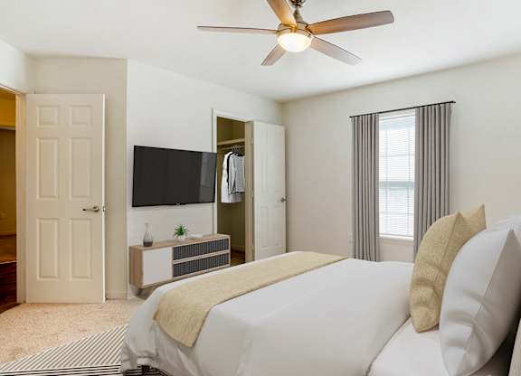 Crosswinds Bedroom at Crosswinds Apartments, Pearl, MS, 39208