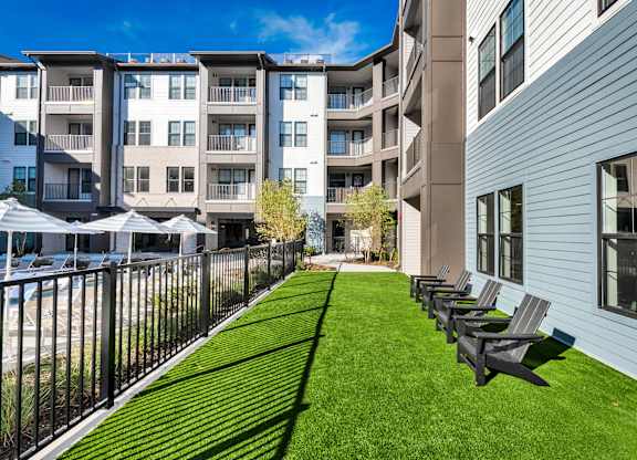 A Sunny day at District 757 Apartments, Norfolk, VA