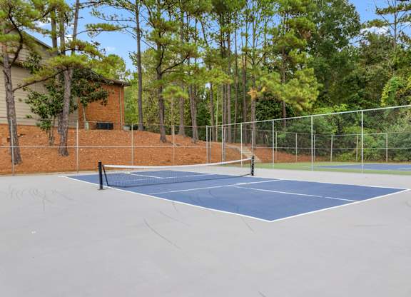 Open Tennis Court at Riverchase Landing Apartments, Hoover
