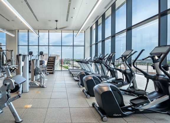 Community Gym at Eastline Residences Apartments, Dallas, 75206