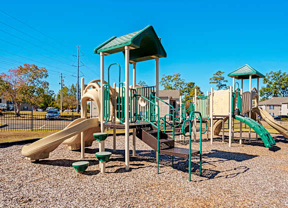 Playground at Grand at Pearl Apartments, Mississippi