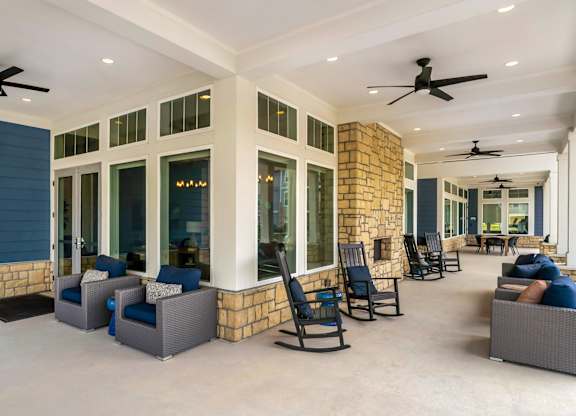 Lounge Area at The Mason at Freumax Park Apartments in Slidell, LA