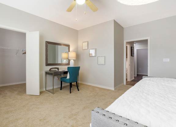 Large Bedroom at La Veranda at Polly Lane Apartments,Lafayette, LA 70508