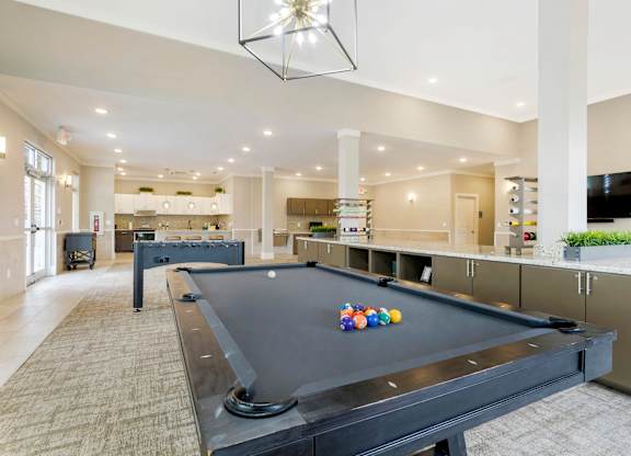Games at La Veranda at Polly Lane Apartments,Louisiana 70508
