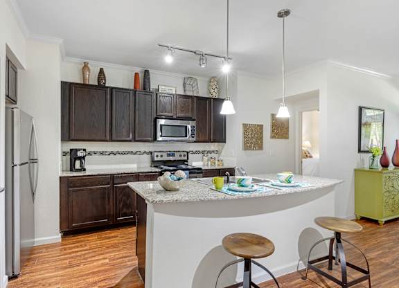 Fully Equipped Kitchen at Mansfield on the Green, Milwaukie