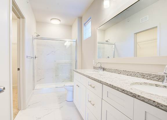 White Bathroom at Midtown Row Apartments, Montgomery, AL, 36106