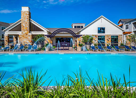 Blue cool pool at Stone Loch Apartments,Texas 77375