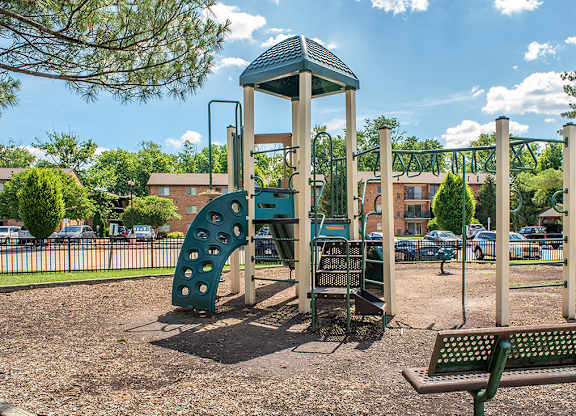 A Playground at The Manor/The Manor East Apartments, Leesburg, VA, 20176
