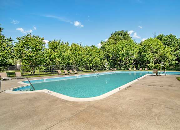 Relaxing Pool at The Manor/The Manor East Apartments, Leesburg, Virginia