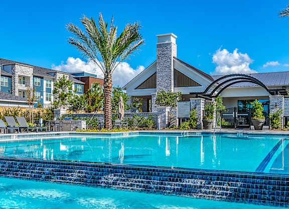 Swimming at The Rosemary Apartments, Texas