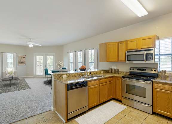 Spacious Kitchen at Villaggio Apartments in Bossier City, LA
