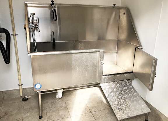 Pet Wash at Waterstone at Hamburg Apartments, Kentucky, Lexington