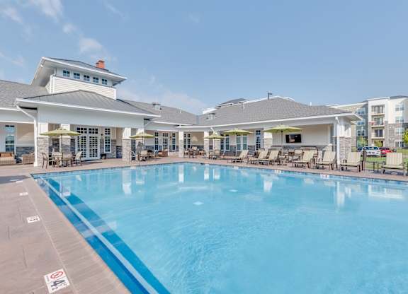 Swimming pool at Waterstone at Hamburg Apartments, Kentucky