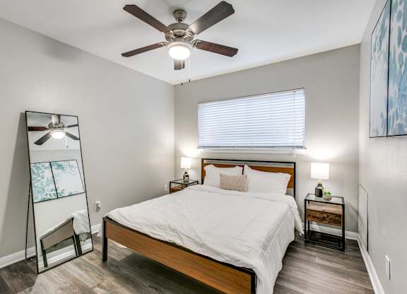 Gorgeous Bedroom at Bellaire Oaks Apartments, Houston