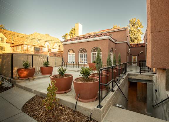 Courtyard View at 891 Exchange, Boulder, CO 80302  