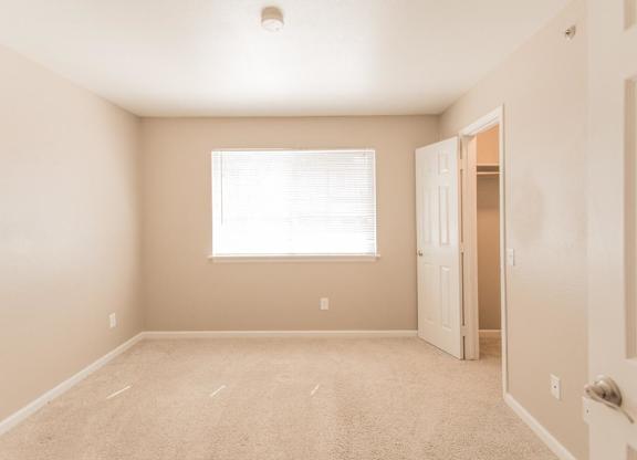 Carpeting In Bedrooms at Valencia Gardens, Boulder, CO