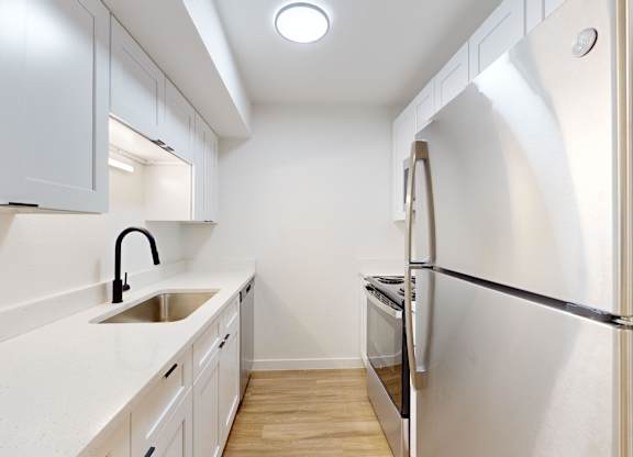 Eat-In Kitchen With Sink at Villa Parada Apartments, Englewood, 80110