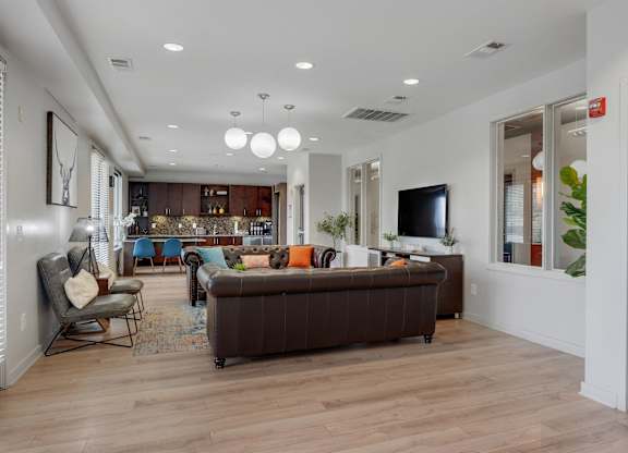 12 South Apartments - Nashville TN - Luxury Clubhouse Area