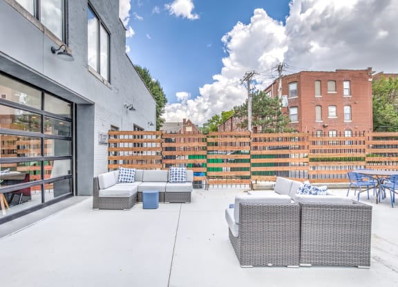 Patio Courtyard & Sundeck