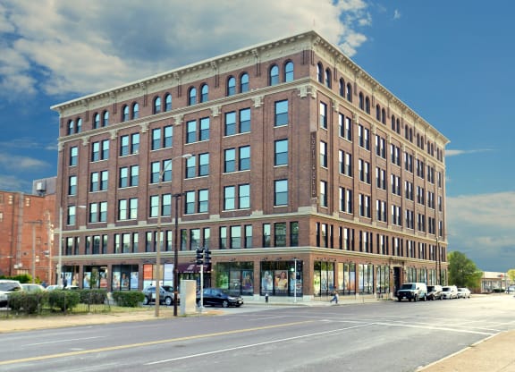 Lofts at Euclid