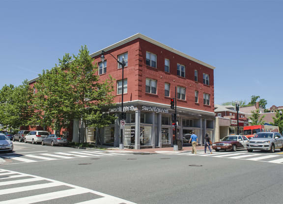 Nearby shopping and dining in Glover Park at 2255 Wisconsin, Washington, DC