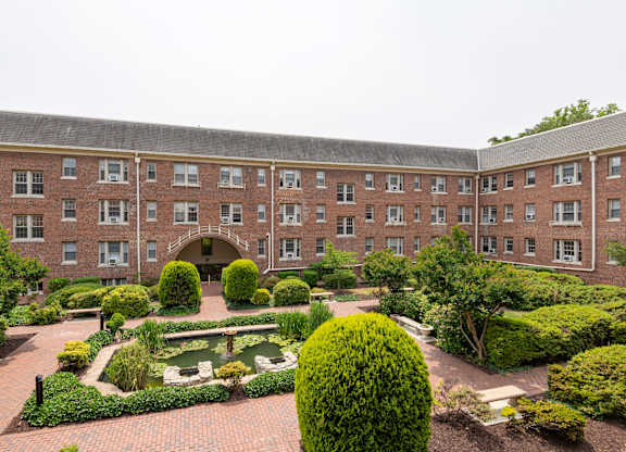 Courtyard at Kew Gardens in the Georgetown neighborhood of NW, Washington DC 20007