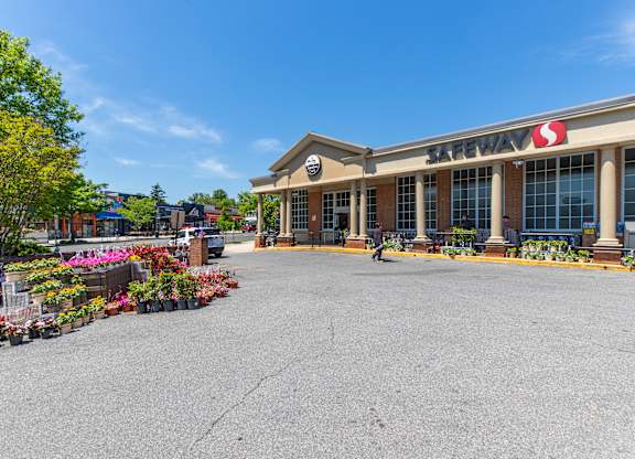 Safeway grocery store near The Livingston Apartments at  5437 Connecticut Avenue, NW, Washington, DC  20015