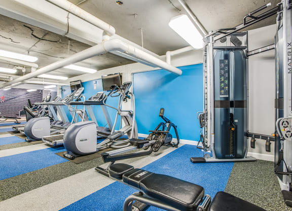 Fitness center  at Highview and Castle Manor, Washington, DC, 20009