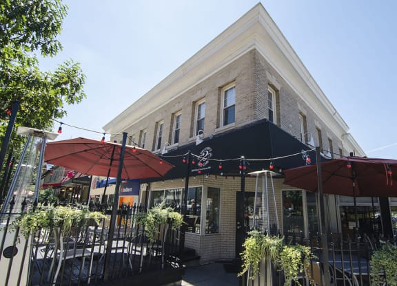 Bars and restaurants at Idaho Terrace, Washington, 20016