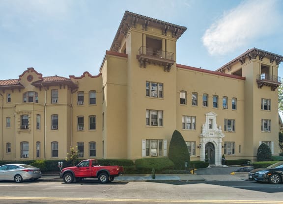 Apartment Exterior at President Madison, Washington, 20009
