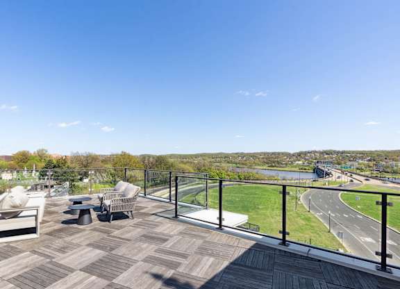 Resident deck lounge area at 1600 Pennsylvania Avenue SE, Washington