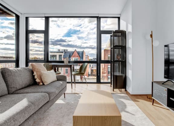 living and dining at The Shay, Washington, District of Columbia