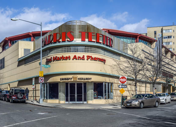 grocery store at 2231 Ontario, Washington, 20009