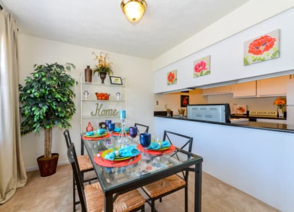 Morrowood Townhomes - Dining Room