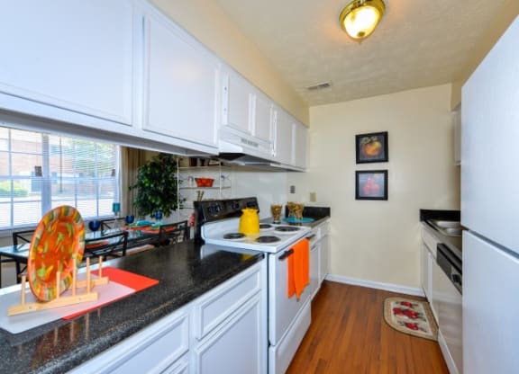 Morrowood Townhomes - Kitchen