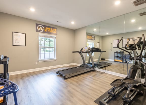 the gym at the preserve at polk apartments ga