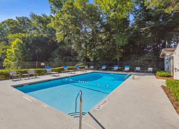 our apartments have a swimming pool with chairs