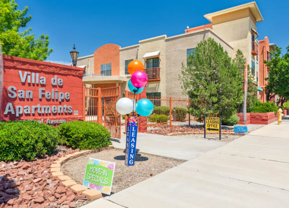 the entrance to villa apartments