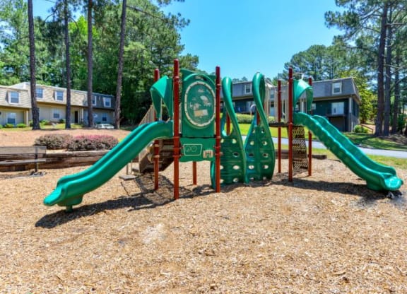 Maplewood Pointe Playground