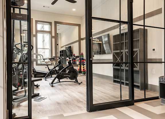 Fitness Center With Modern Equipment at Retreat at Ironhorse, Tennessee, 37069