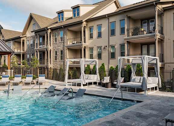 Luxurious Pool Cabanas at Retreat at Ironhorse, Franklin, 37069